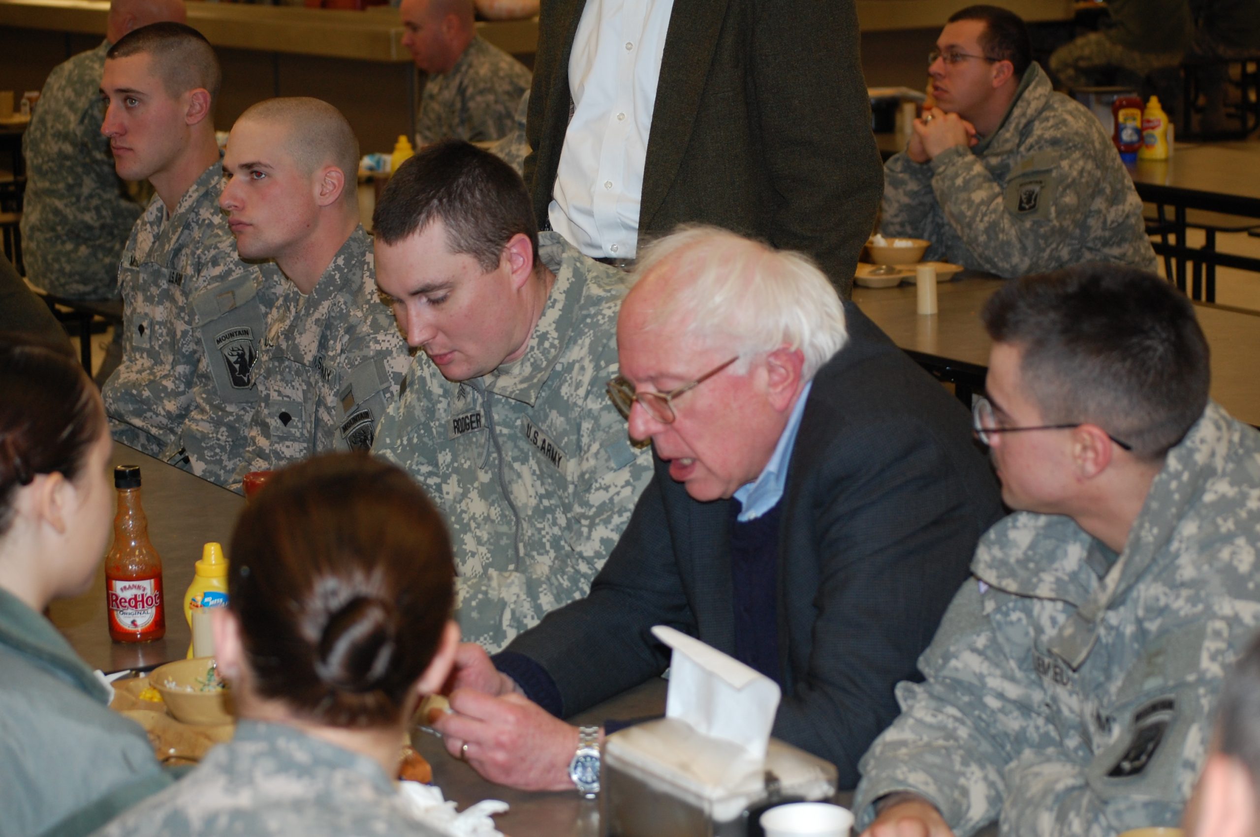 Read more about the article Delegation Visits Vermont Guard Members