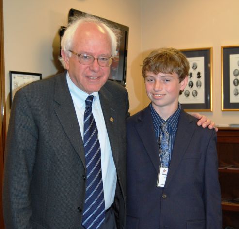 Read more about the article Vermont Student Visits Senator Sanders in Washington